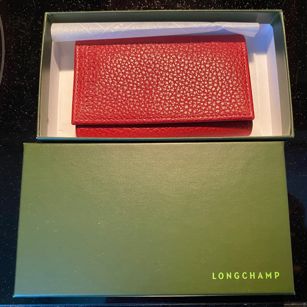 NEW IN BOX!  LONGCHAMP LEATHER  6 KEY CASE